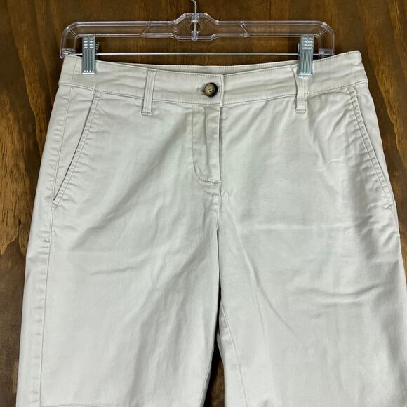 Tommy Bahama Womens Shorts Beige Midi Chino Island Life Stretch 4 - Picture 2 of 11